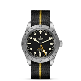 Vertical Black Bay PRO